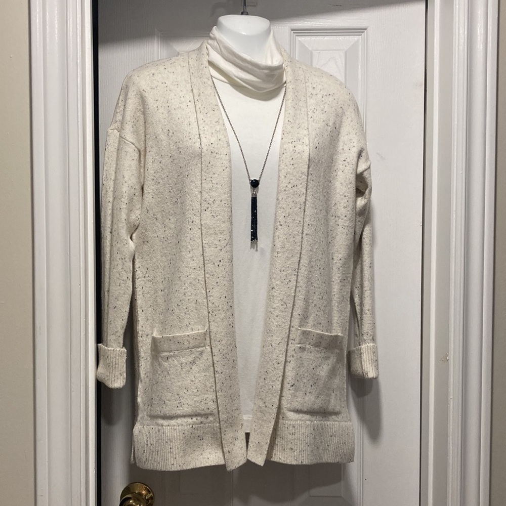 NWOT - LOFT Ribbed Knit Cream Marine Navy Speckled Open Pocket Cardigan …